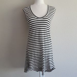 Banana Republic Sleeveless Dress